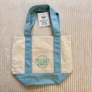 Trader Joe’s Mini Tote Bag Spring 2026 Pastel Blue Canvas Bag NEW